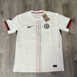 Nike Men's White T-shirt - Image 2