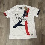 Nike Men's White T-shirt - Image 2