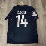 Nike Men's Navy and Blue Shirt