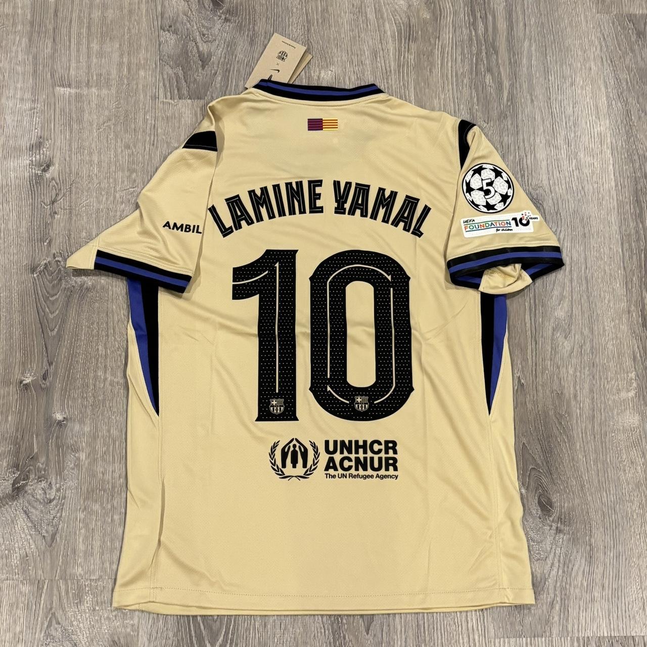 P0 Nike Men's Shirt - Image 1