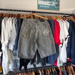 Southpole Men's Grey and Black Shorts - Image 2