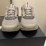 Dior Men's Grey and Cream Trainers - Image 3