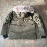 Canada Goose Men's Khaki Coat - Image 3