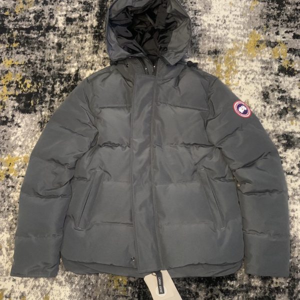 Canada Goose Men's Grey and Black Coat