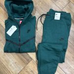 Nike Men's Green Jumpsuit - Image 2