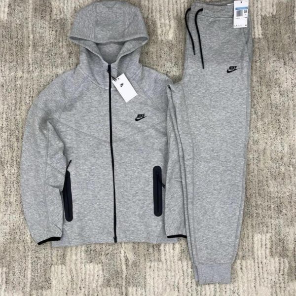 Nike Men's Grey Hoodie