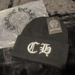 Men's Black and White Hat