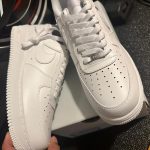 Nike Men's White Trainers - Image 2