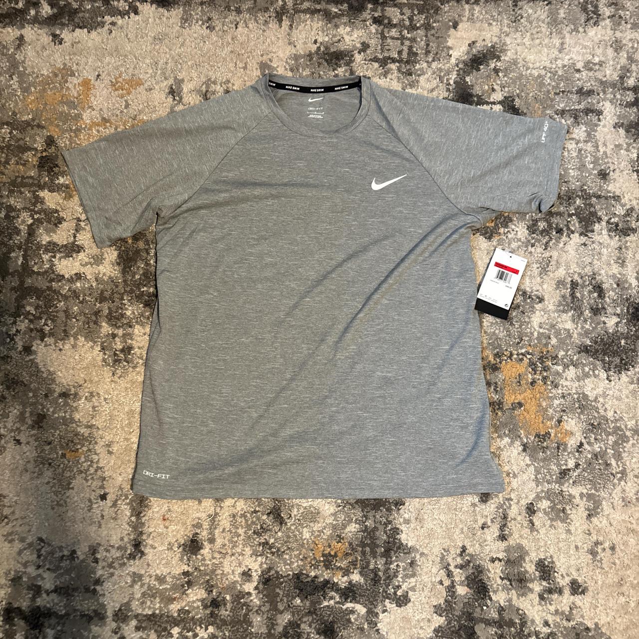 P0 Nike Men's Grey T-shirt - Image 1