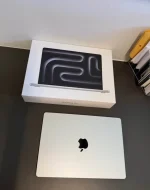 Brand NEW 14 inch M4 MacBook Pro. - Image 5