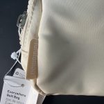 Lululemon belt bag NWT CREAM COLOR - Image 6