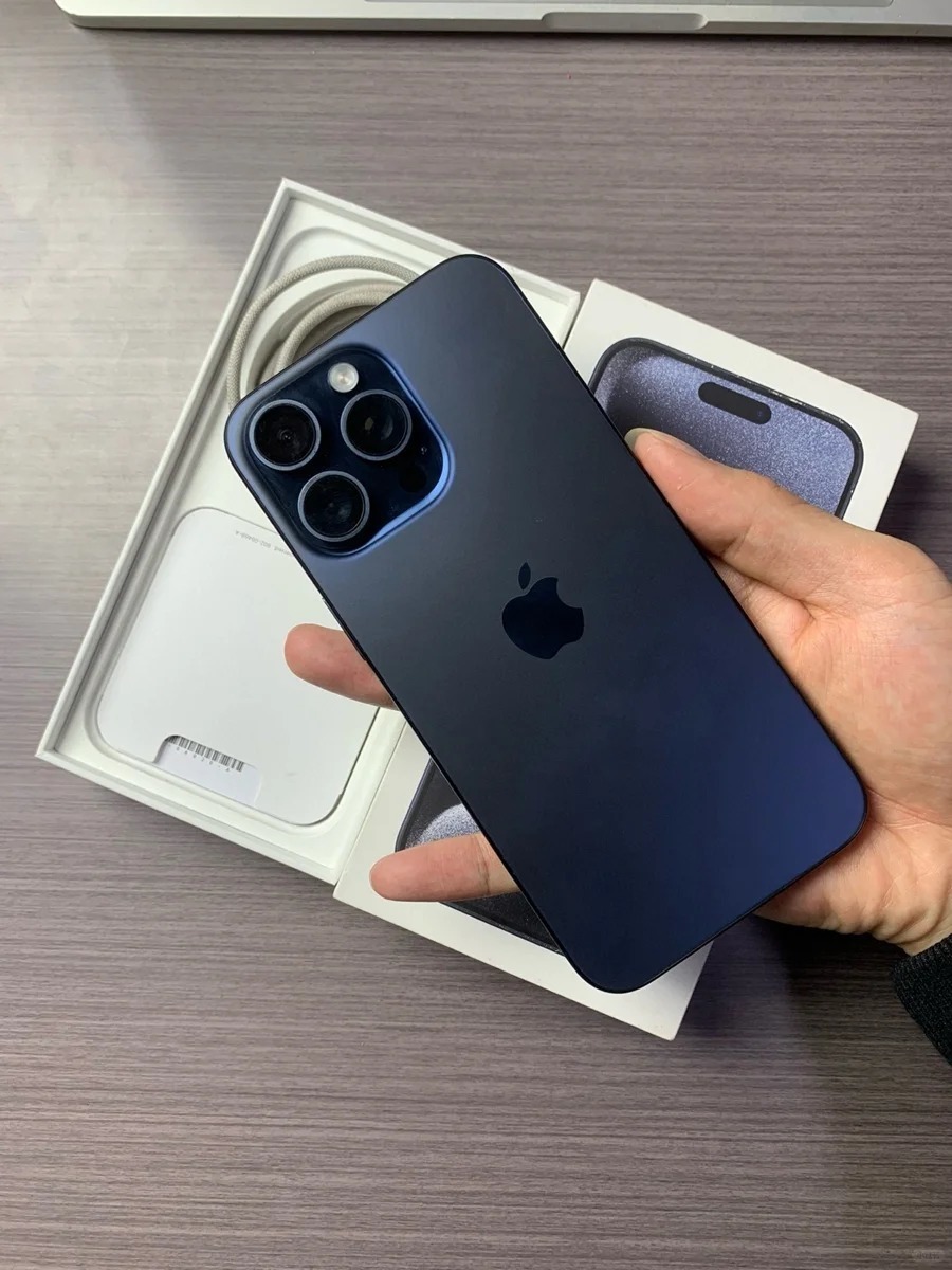 0 iPhone15 pro max - Image 1