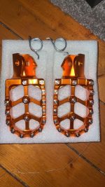 Surron light bee x 2023 fully electric dirt bike - Image 9